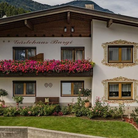 Gaestehaus Burgi Fügen Eksteriør bilde