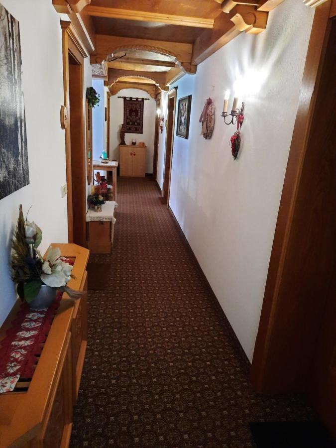 Gaestehaus Burgi Fügen Eksteriør bilde